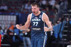 场均34.7分!美媒统计:东契奇成为本届欧锦赛得分王的概率为91%